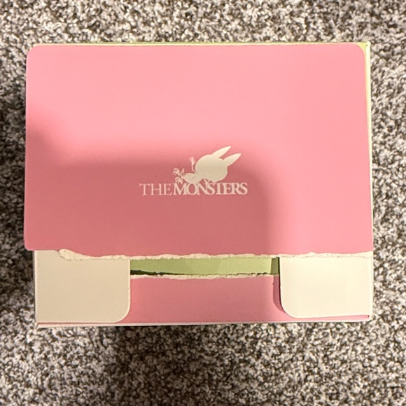 Exciting Macaron Labubu - Picture 5 of 13